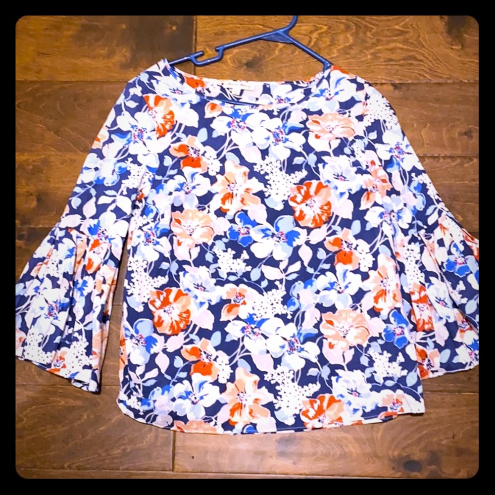 Bell sleeve top! Never worn!